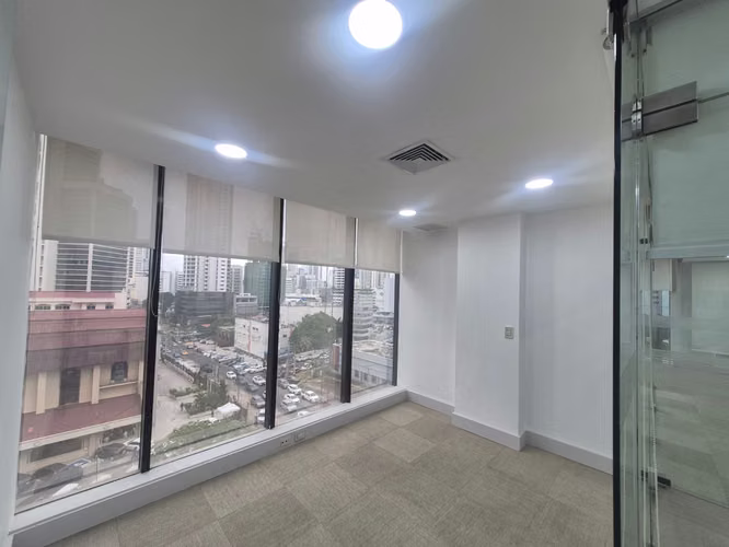 Alquiler de Oficina en Obarrio - Imagen 4
