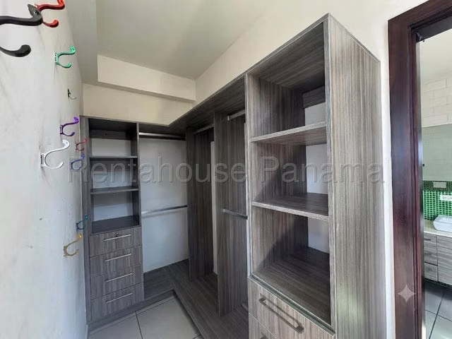J435GRR Venta de Apartamento en Altos de Panama  - Imagen 6