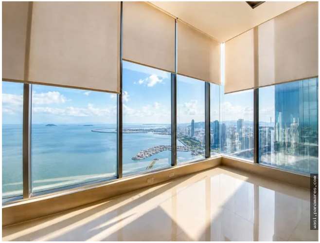 Torre Bicsa — Oficina en Venta