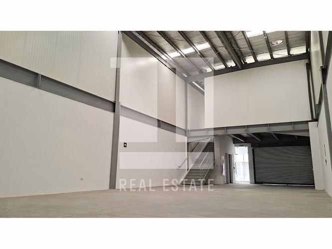 Se Alquila Ofibodega de 235 m2 en Panama Viejo Business Center - Imagen 9