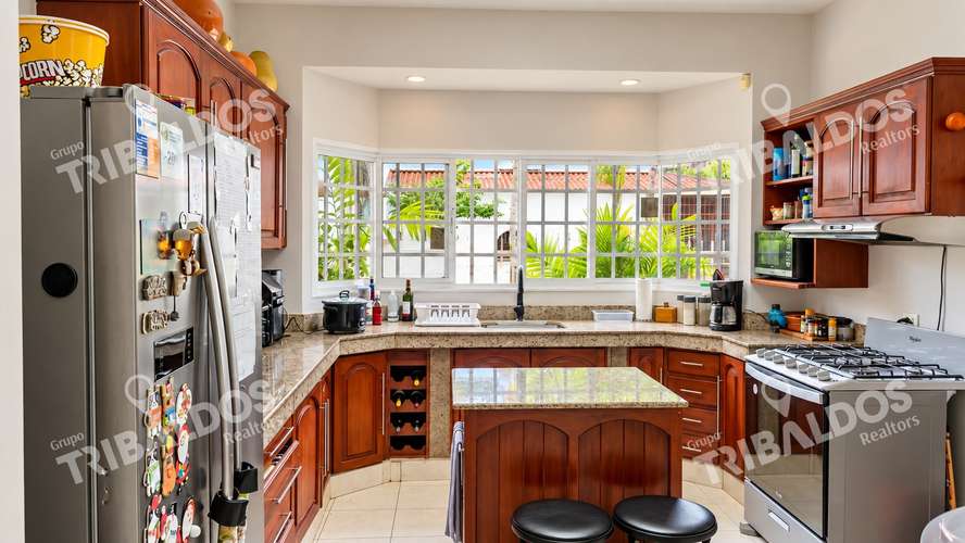 Casa en Venta en El Dorado | 3 Recámaras, Patio y Excelente Ubicación
