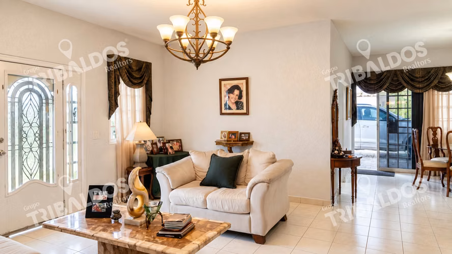Casa en Venta en El Dorado | 3 Recámaras, Patio y Excelente Ubicación - Imagen 2