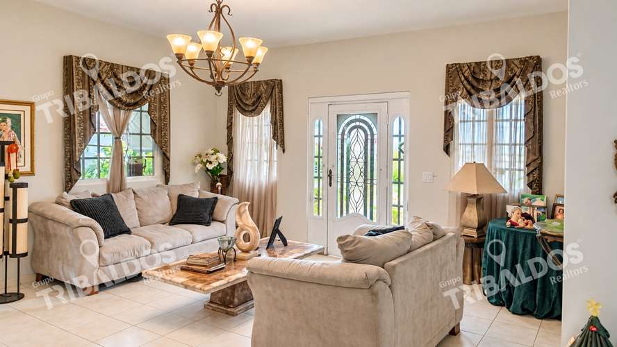 Casa en Venta en El Dorado | 3 Recámaras, Patio y Excelente Ubicación