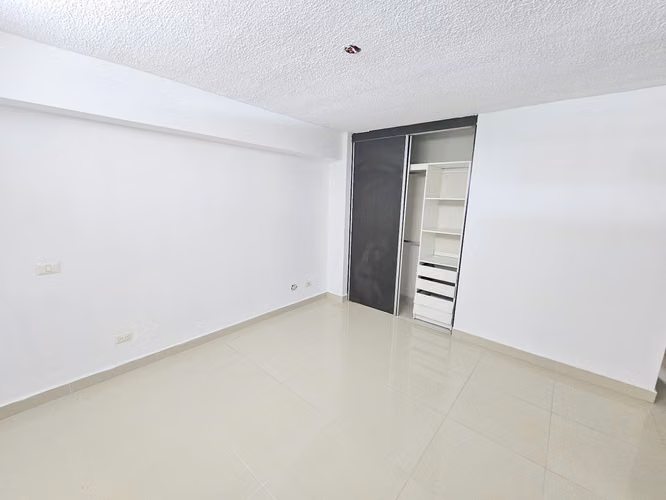 Venta de Apartamento de 4 habitaciones en P.H. Altamira Gardens. Haga una oferta - Imagen 12