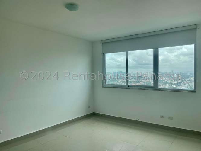 Alquiler de Apartamento pent house de 4 recamaras piso alto  - Imagen 14