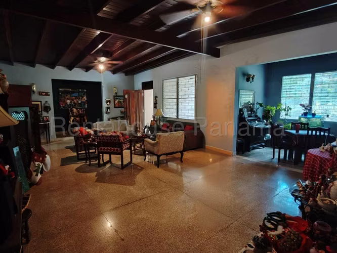 I4703GRR Venta de Casa en Las Cumbres  - Imagen 15