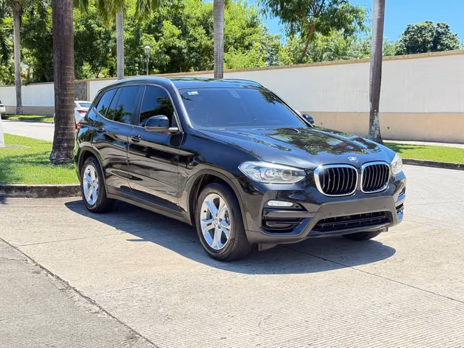 BMW X3 2018 a solo $13,900 - Imagen 2