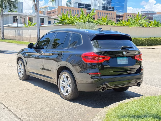BMW X3 2018 a solo $13,900 - Imagen 3