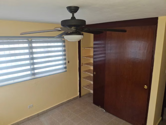 ALQUILER DE APARTAMENTO EN EDIFICIO K33, LAS SABANAS - Imagen 10
