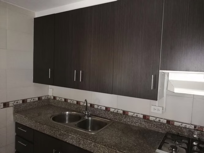 ALQUILER DE APARTAMENTO EN EDIFICIO K33, LAS SABANAS - Imagen 18