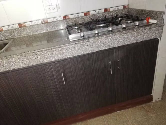 ALQUILER DE APARTAMENTO EN EDIFICIO K33, LAS SABANAS - Imagen 17
