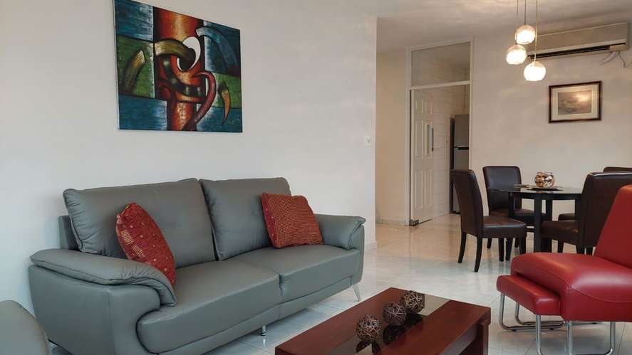ALQUILER- APARTAMENTO AMOBLADO EN ROYAL CENTER – MARBELLA /FULLY FURNISHED APARTMENT FOR RENT – ROYAL CENTER, - Imagen 3