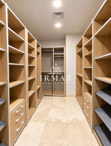 ALQUiLO EXCLUSIVO APARTAMENTO EN OCEAN REEF! - Imagen 11
