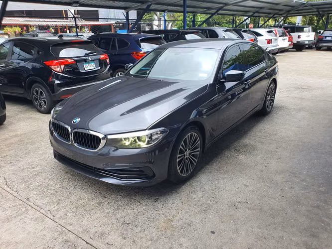 BMW 540I 2019