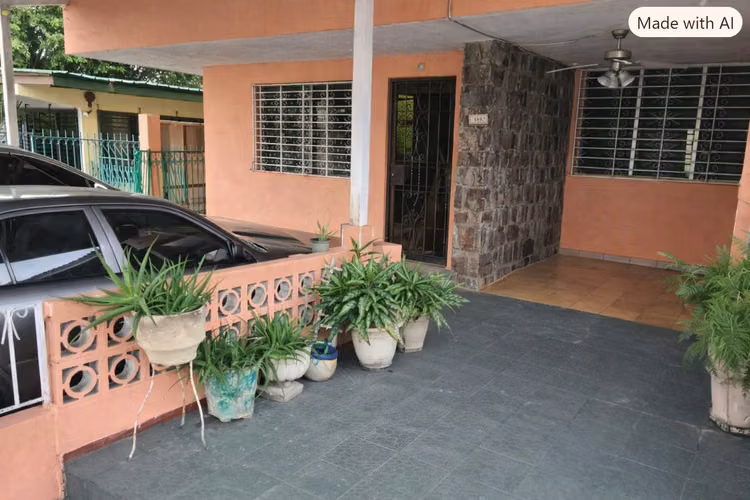 GANGA!!! VENDO CASA EN EL CENTRO DE SAN FRANCISCO DE 2 PISOS 