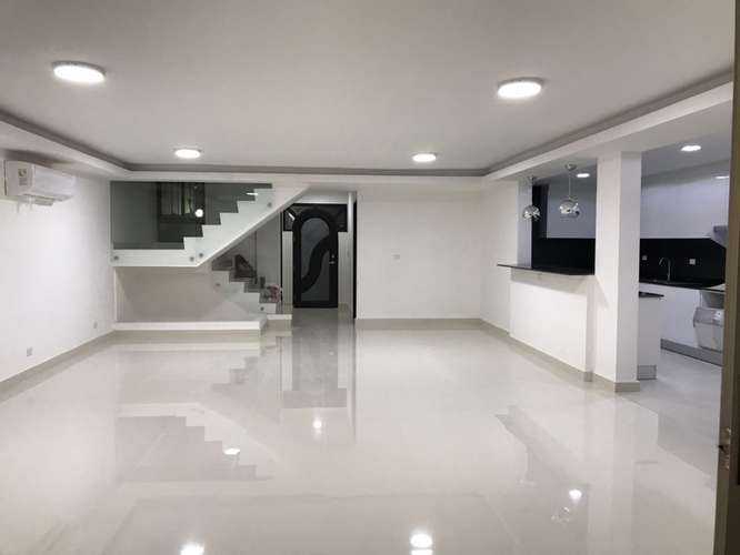 RENTAL OR SALE - 124; HOUSE IN SAN FRANCISCO - STREET 74 / FOR RENT OR SALE - 124; HOUSE IN SAN FRAN