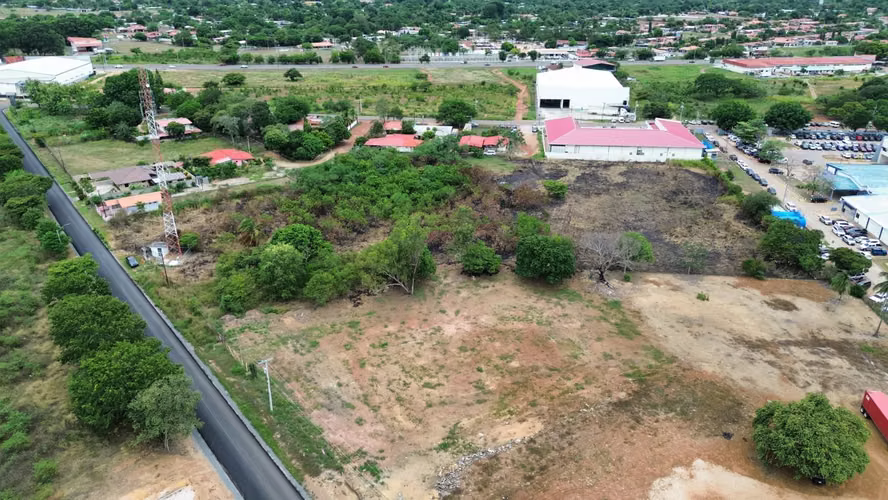Vendo Terreno en Aguadulce - Imagen 2