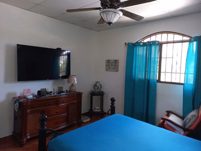 Venta de Hermosa Casa en Penonomé. Excelente Precio. Lista para Ocupar.  - Imagen 6