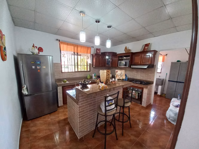 Venta de Hermosa Casa en Penonomé. Excelente Precio. Lista para Ocupar.  - Imagen 19