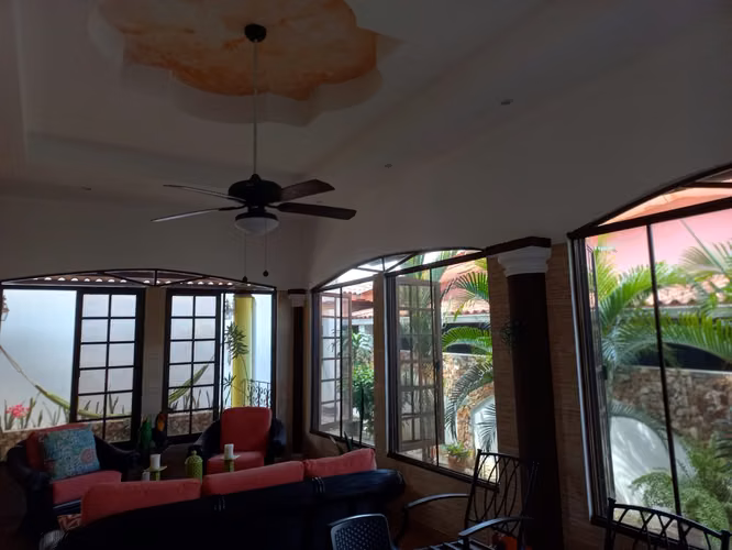 Venta de Hermosa Casa en Penonomé. Excelente Precio. Lista para Ocupar.  - Imagen 4