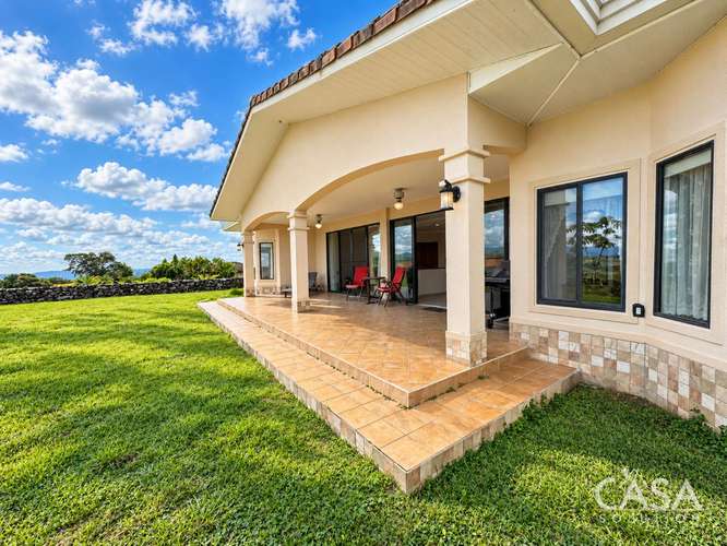 Casa de Tres Habitaciones en Venta en Boquete Canyon Village, Alto Boquete, Boquete, Chiriquí - cs id: 345705