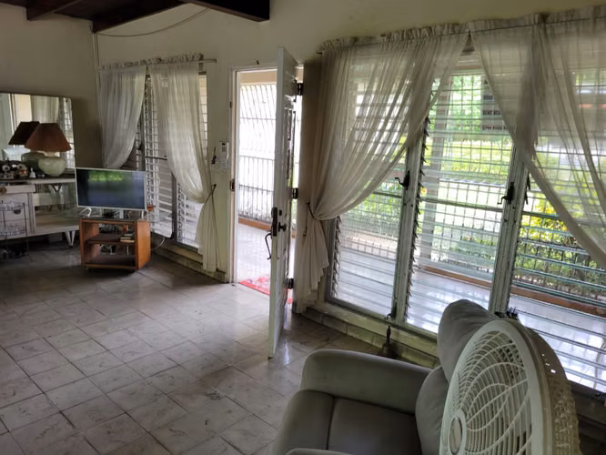 Venta de casa en Altos del Golf
