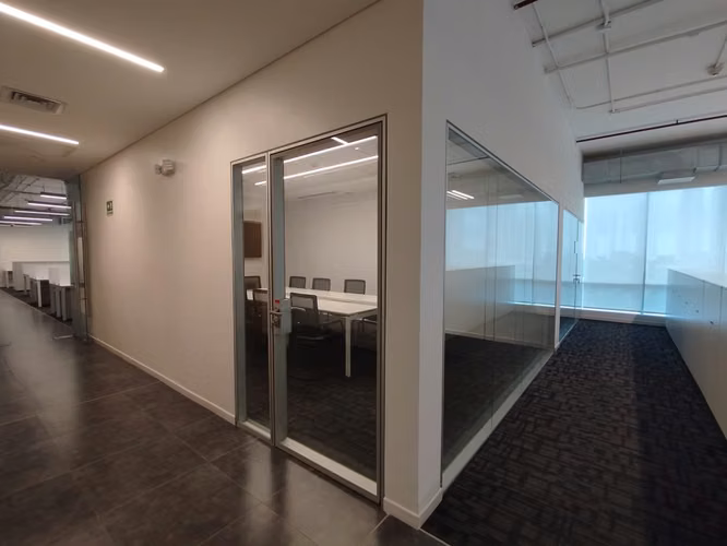 OFICINA CORPORATIVA DE 1,207 M² EN ALQUILER | COSTA DEL ESTE - Imagen 17