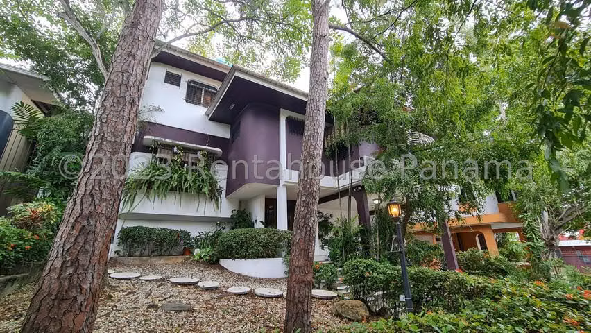 I7914GRR Venta de Casa en Hato Pintado 