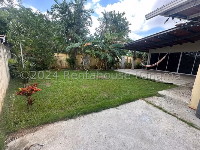 Venta Casa Dúplex Villa Zaita - YD