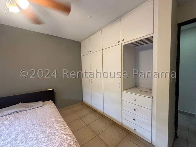 Venta Casa Dúplex Villa Zaita - YD
