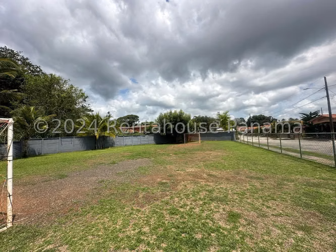 Venta Casa Dúplex Villa Zaita - YD