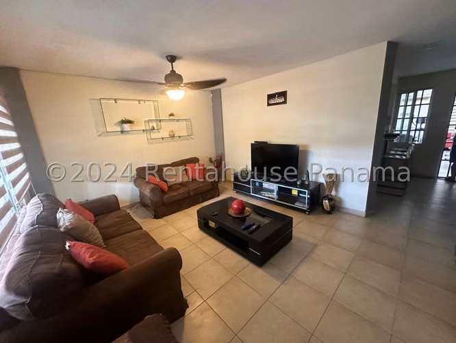 Venta Casa Dúplex Villa Zaita - YD