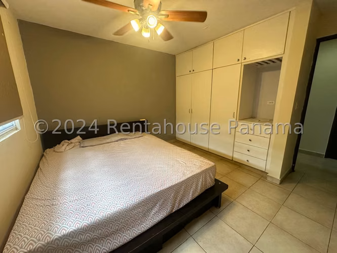 Venta Casa Dúplex Villa Zaita - YD