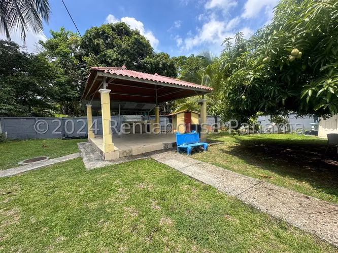 Venta Casa Dúplex Villa Zaita - YD