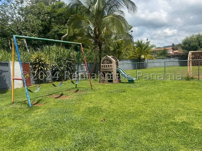 Venta Casa Dúplex Villa Zaita - YD