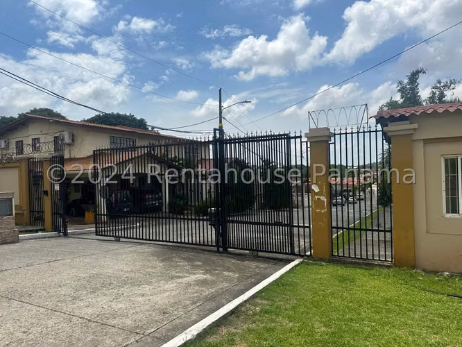 Venta Casa Dúplex Villa Zaita - YD