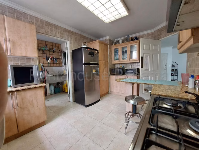 Venta Apartamento Punta Pacifica - YD