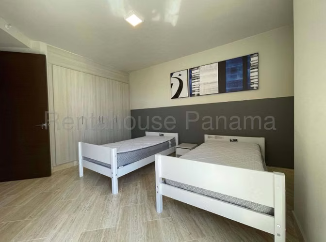 Apartamento en venta Costa del Este 27-2372 MMM