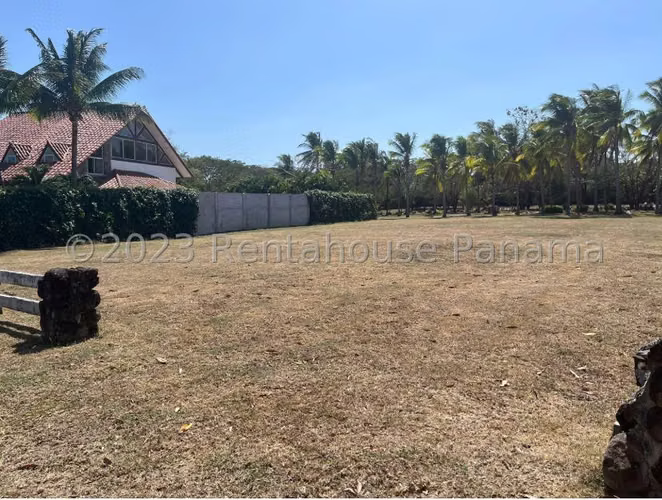 Terreno en venta Coronado Punta Barco Village 27-2212 MMM