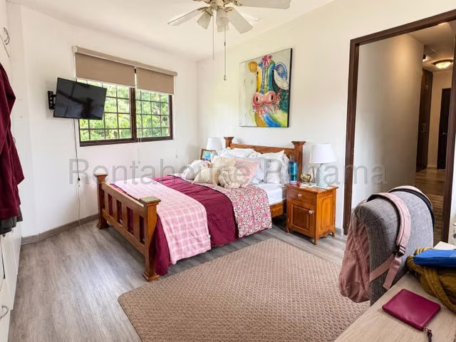 J2334GRR Venta de Casa en Diablo 