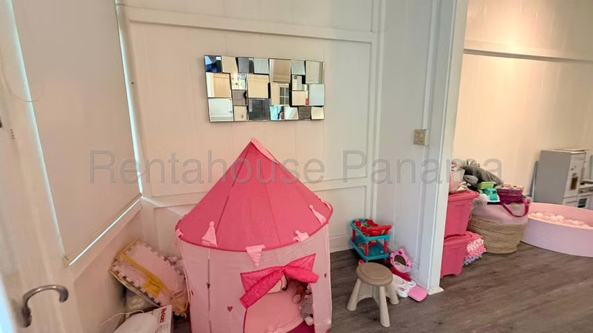 H10135GRR Venta de Casa en Ancon  - Imagen 10