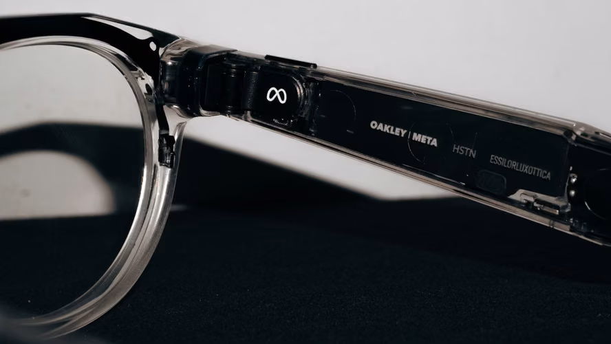 Oakley Meta HSTN Transitions