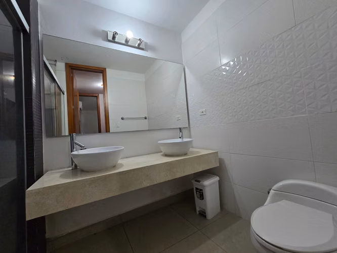 ALQUILER DE APARTAMENTO EN COCO DEL MAR I SAN FRANCISCO | AMOBLADO - Imagen 7