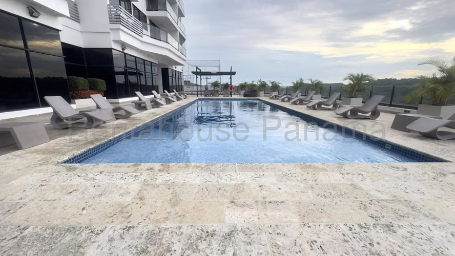 Sale of apartment in Villa de las fuentes AK