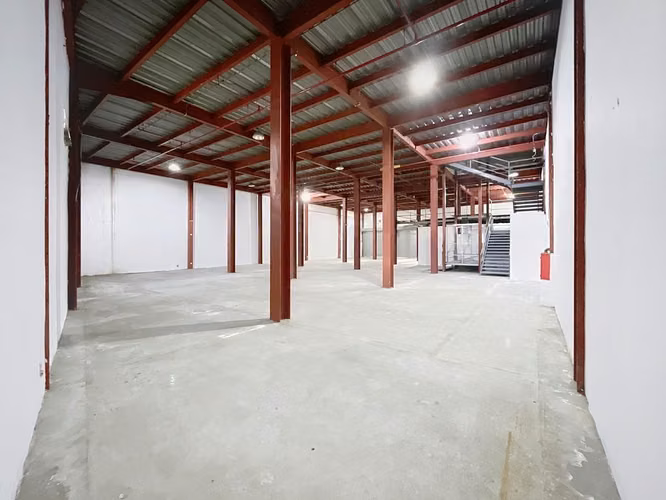 Alquiler de Bodega en Parque Industrial – Costa del Este - Imagen 2
