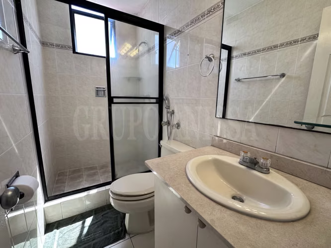 OPORTUNIDAD! Se Alquila Apartamento Amplio con CBE y Linea Blanca - Imagen 12