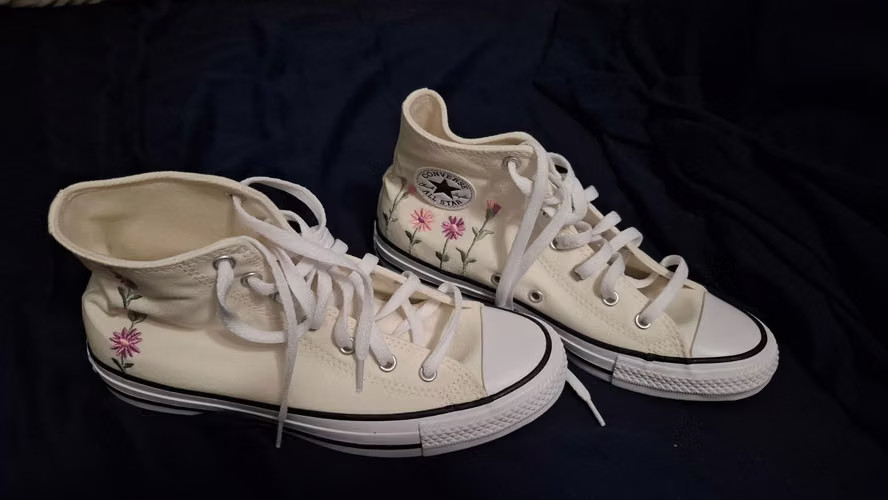 Zapatillas Converse para mujer (Originales), talla 8, sin uso.