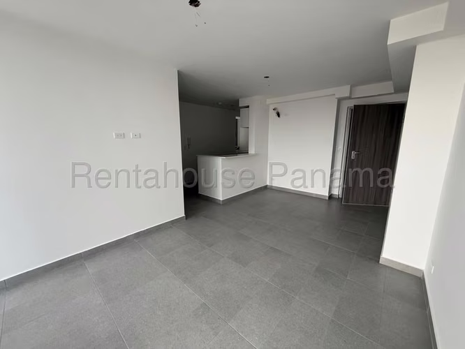 Alquiler de Apartamento en ViaEspaña Ph Park Square CCO