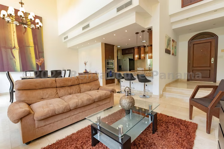 Venta de Casa con Línea blanca en Panama Pacifico Tucan Country Club EC