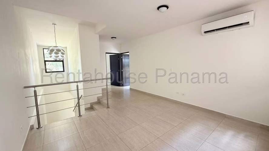 Venta de Casa con Línea blanca en Panama Pacifico Nativa EC